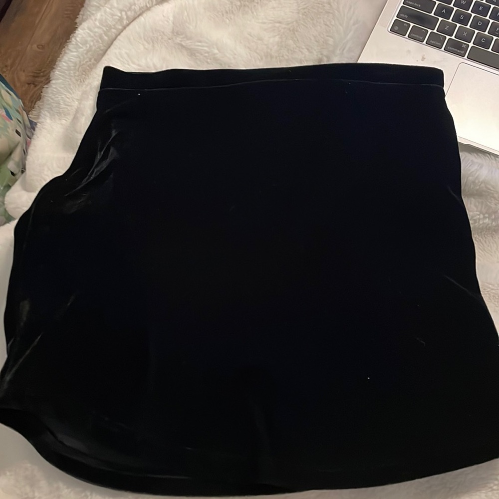 Black tight velvet skirt, size small, Forever 21